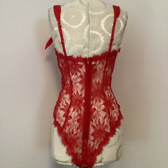 Vintage Victoria's Secret Red Lace Teddy 90s Gold Label Sheer Bodysuit SMALL - Picture 3 of 7